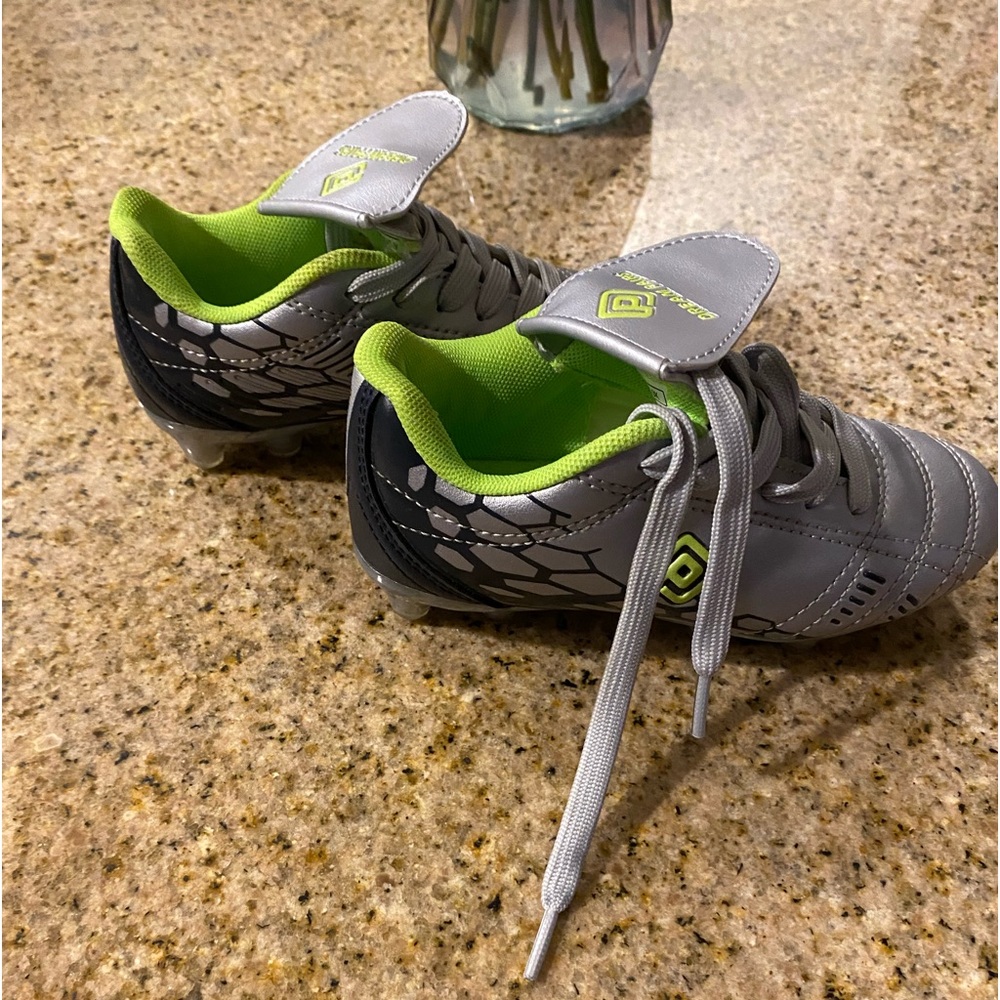 Toddler soccer cleats